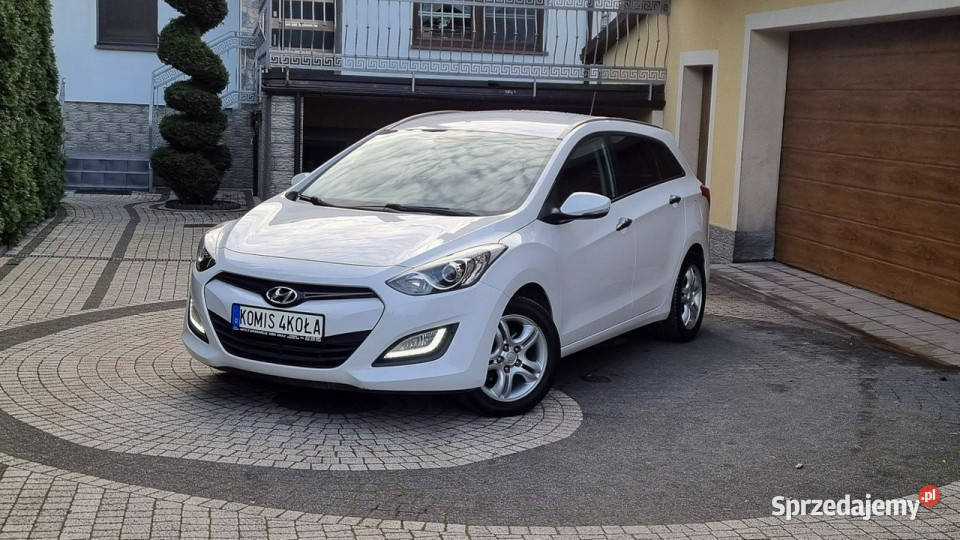 Hyundai i30 Serwis Nawigacja Super Stan 6 Bieg ASR (kontrola trakcji)