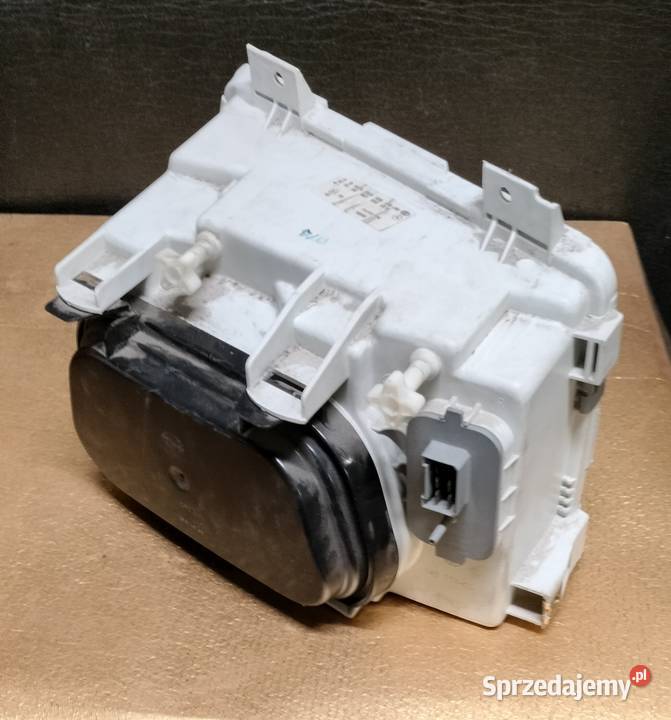 Mercedes Sprinter lewa przednia lampa lewe Środa Wielkopolska