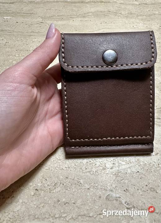 Portfel ręcznie szyty z dodatkową kieszonką na mazowieckie Maciejowice