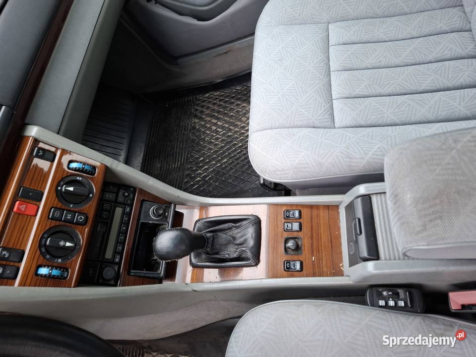 Mercedes W124 E220 Klima GAZ Bogata wersja Żarnów