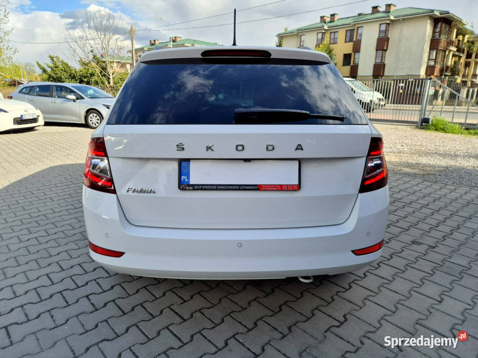 koda Fabia Salon Polska Fv 23 IV 2021 Konstancin-Jeziorna