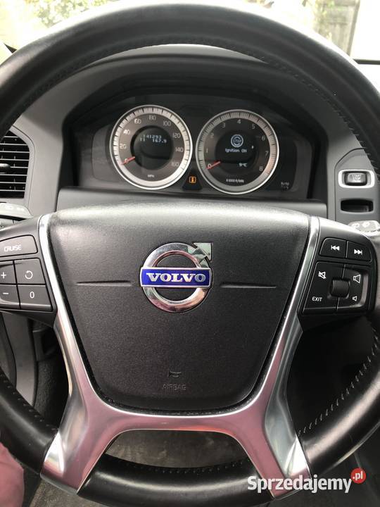 VOLVO XC60 T6 AWD BENZYNAGAZ 304KM Cyców