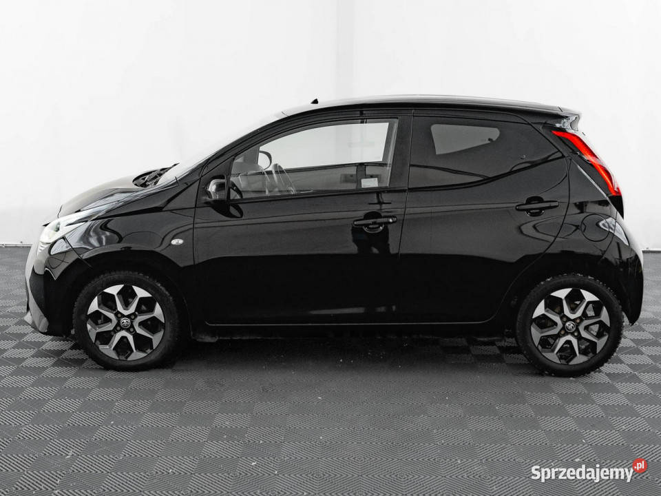Toyota Aygo GD5L53010 VVTi Xplay Ekran dotykowy isofix Pępowo sprzedam