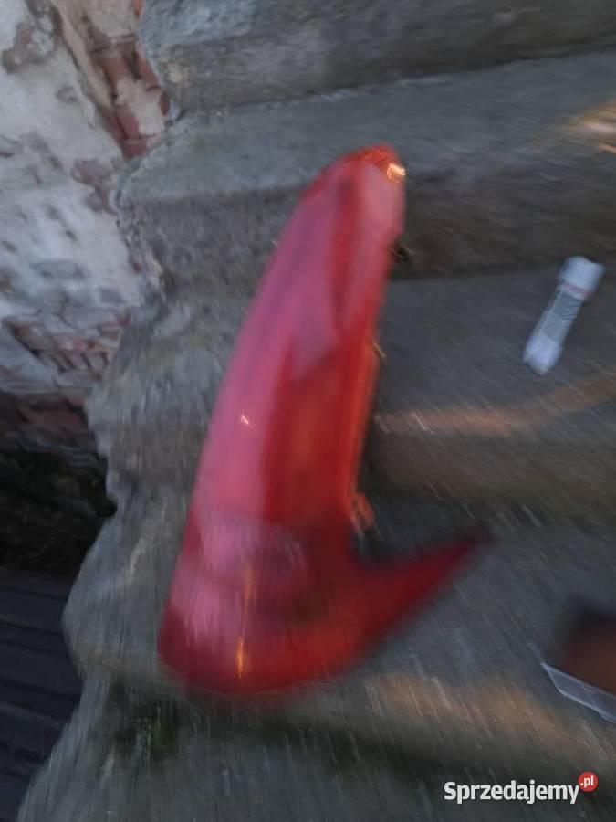 Lampa prawa tylna peugeot 206 sw lampy tylne Żory