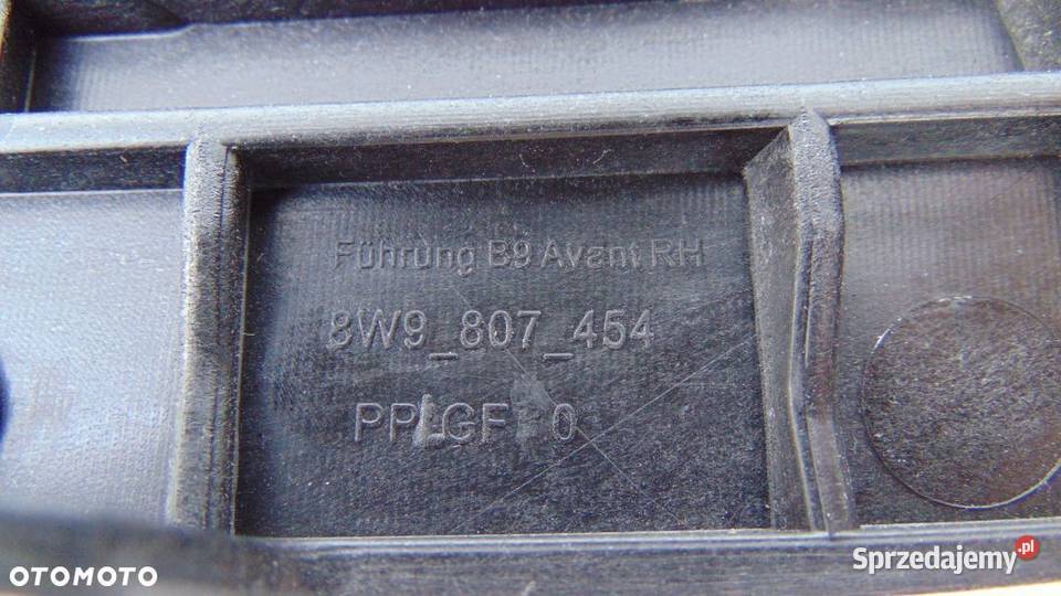 ŚLIZG ZDERZAKA TYŁ PRAWY LEWY AUDI A4 B9 Nowy Tomyśl
