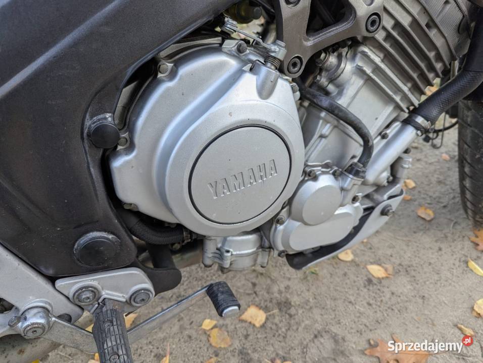 Yamaha TDM 850 3VD stelaż givi Czeladź