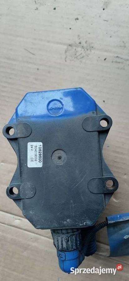 HEBEL WŁĄCZNIK PRĄDU IVECO 10829500 wyposażenie elektryczne Staszów
