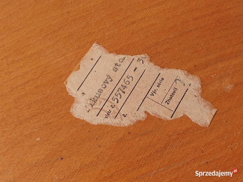 Stary kwietnik stołeczek stoliczek sprzedam