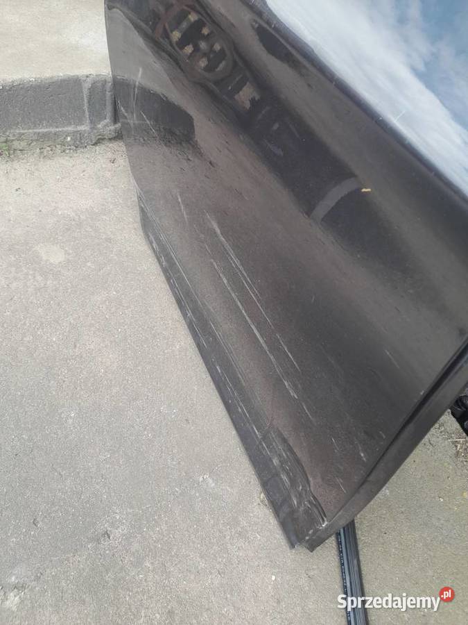 Drzwi tylne prawe BMW F10 B90 sophisto grau