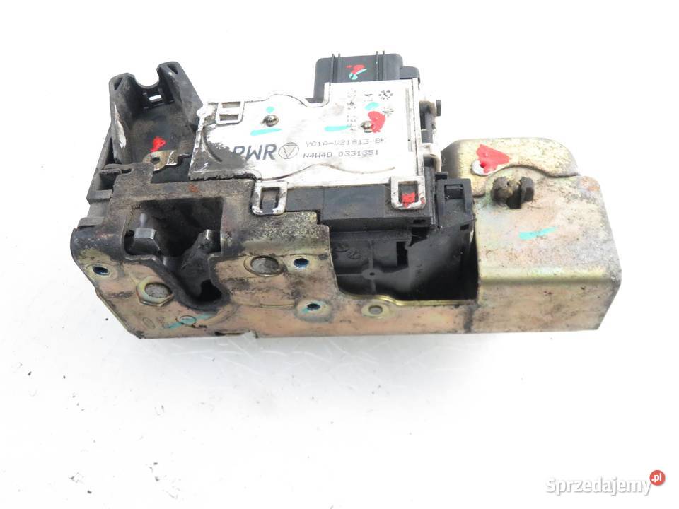 ZAMEK LEWY PRZEDNI FORD TRANSIT V YC1AV21813BK