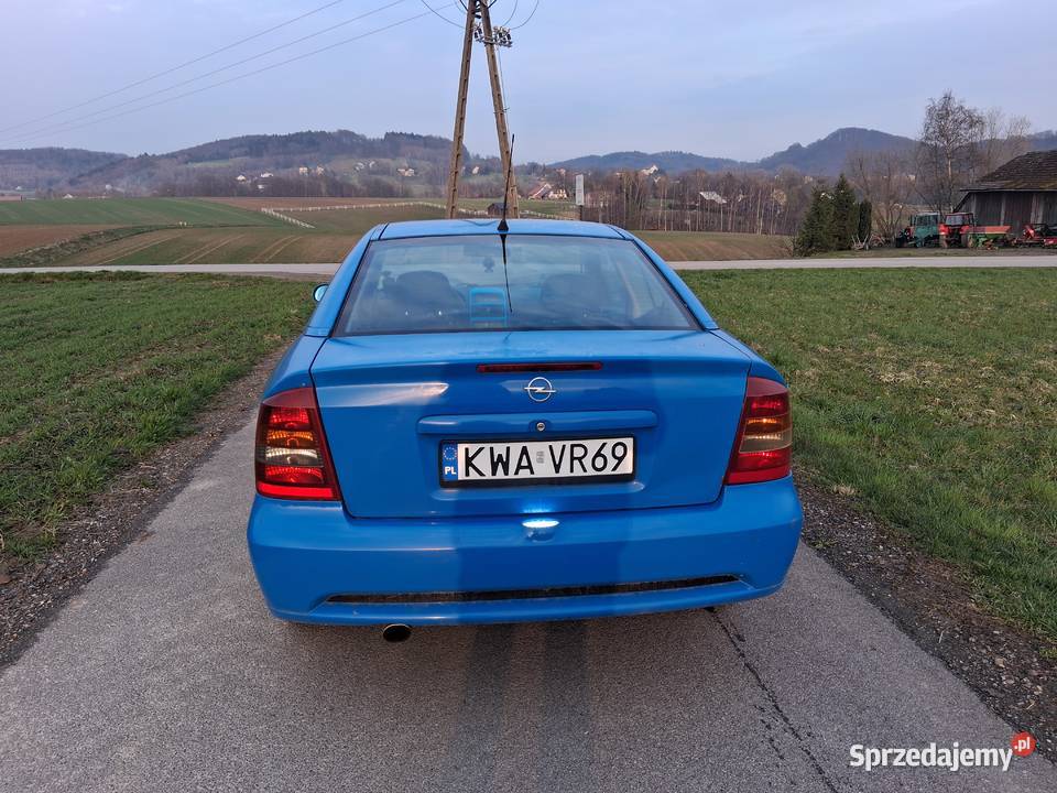 Opel Astra G Coupe 2000 r 18 16v z benzyna z 1800cm3