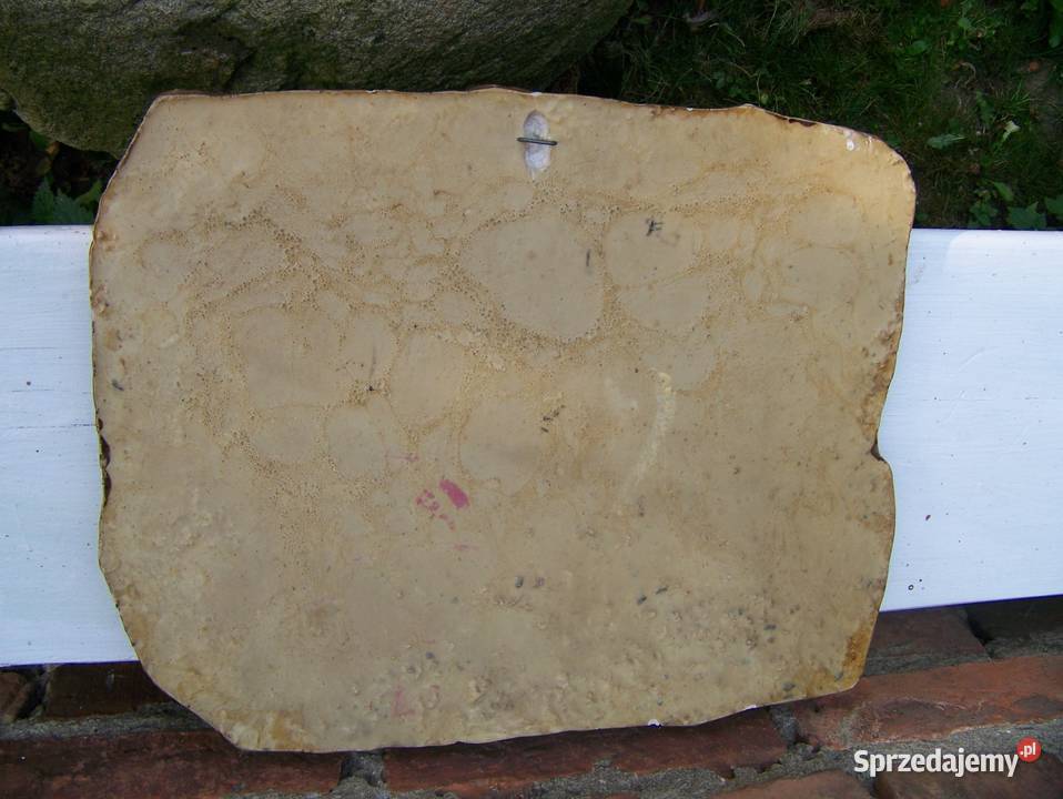 konie płaskorzeźba Dargikowo