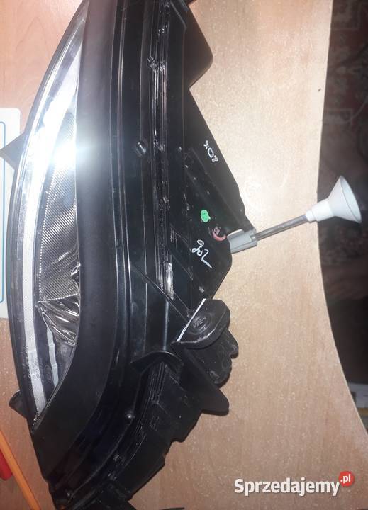 Reflektor lampa busa osobówki Warszawa
