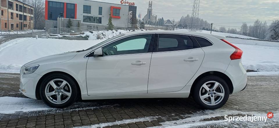 Volvo v40 16 115NAVIkamera nieuszkodzony V40 Wadowice