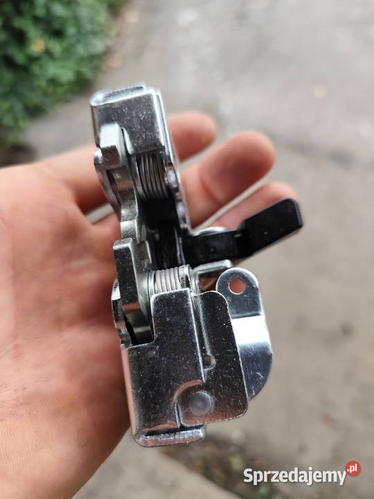 84227452 zamek drzwi nh prawy Nowa Wieś Szlachecka