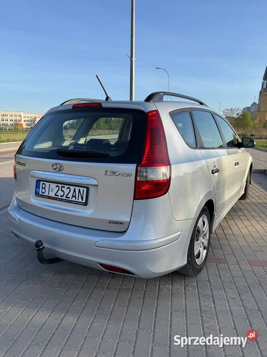 Hyundai i30 CW 16 crdi 1wszy wl w hak 90KM Samochody osobowe podlaskie Białystok