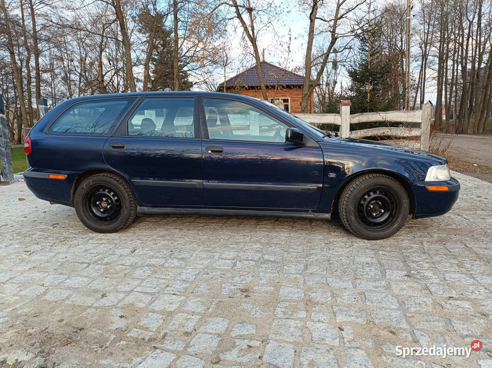 2002 Volvo v40 19 diesel 1 właściciel w Polsce Ostrołęka sprzedam