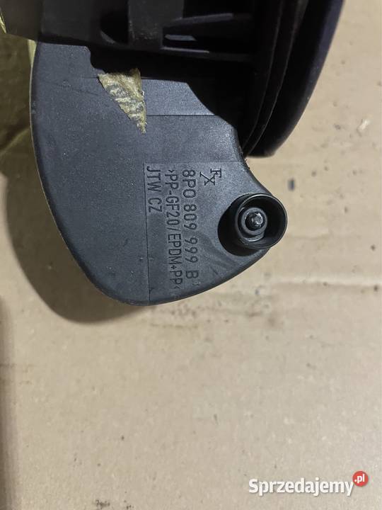 Klapka wlewu paliwa 8P0809999 audi a3 8p osobowe zachodniopomorskie Szczecin