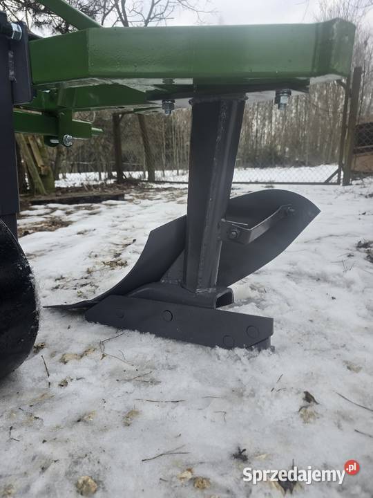 Pług 1skibowy Kubota do mini traktorów Iseki Mielęcin