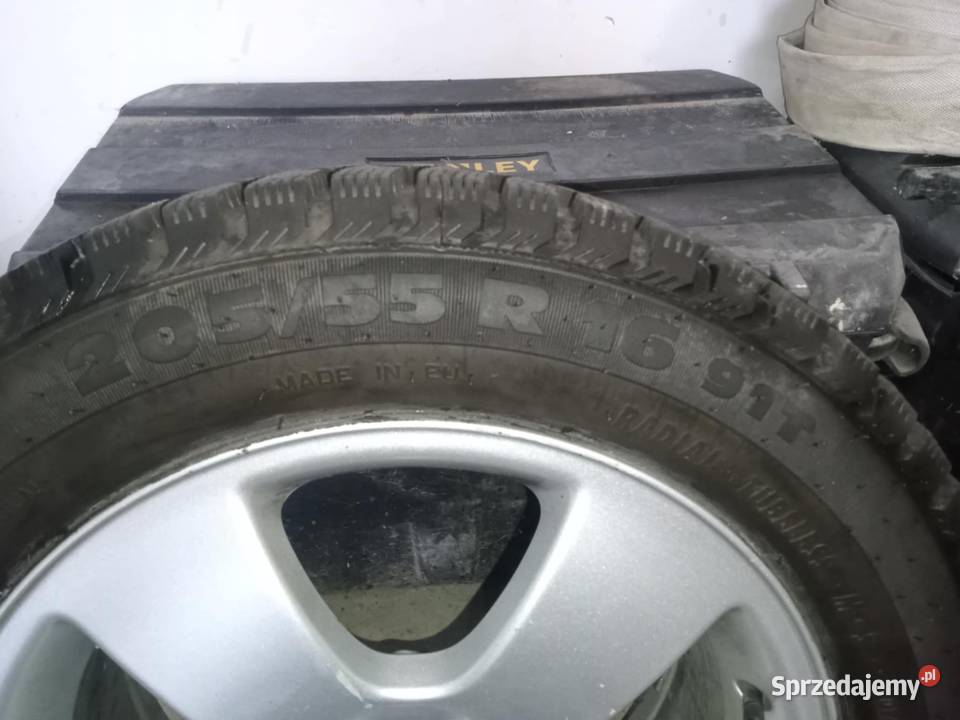 Alufelgi z oponami Audi Gorlice sprzedam