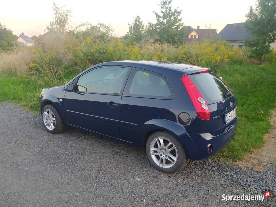 Sprzedam Forda Fiestę nieuszkodzony dolnośląskie Legnickie Pole