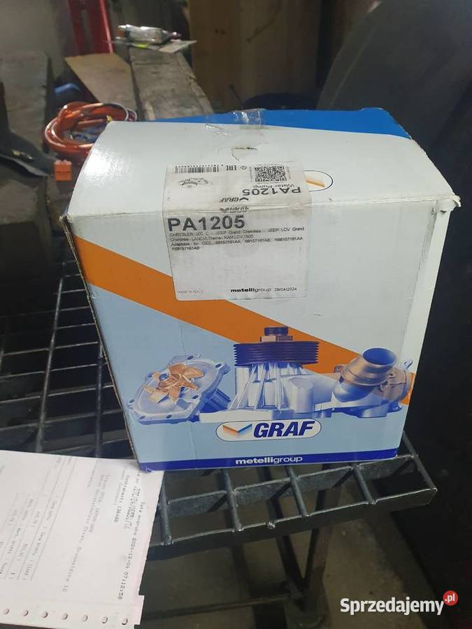Pompa wody graf 1205jeep grand cheeroke chrysler Osiek
