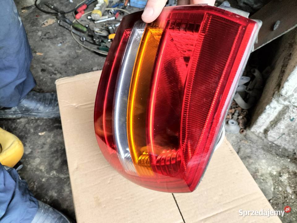 LAMPA TYŁ TYLNA PRAWA OPEL ASTRA II G 90521544 Kamień-Kolonia