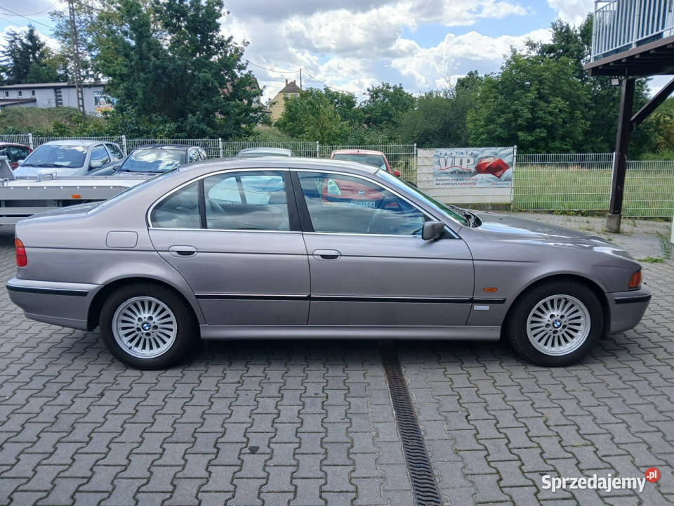 BMW 528 28i FULL automat stanBDB bezwypadkowy Gryfino sprzedam