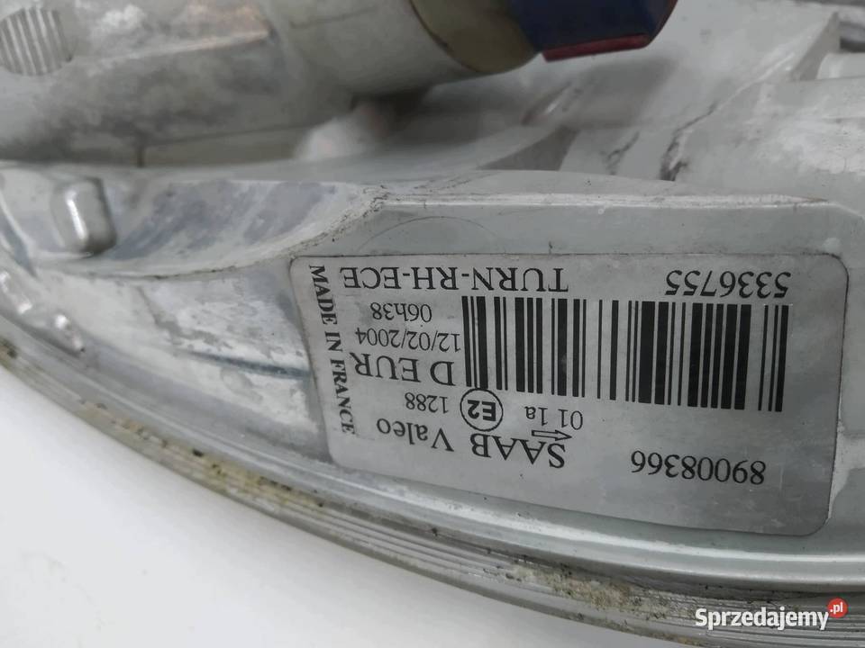 KIERUNKOWSKAZ LEWY PRAWY KOMPLET 89008431 Saab