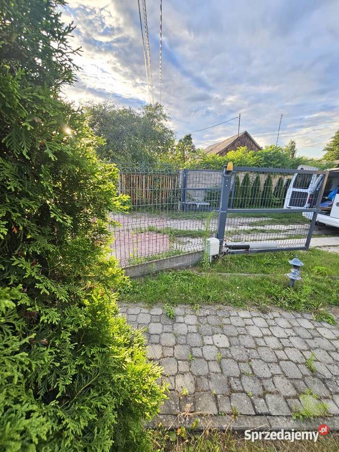 Dom 190m2 z działką 1200m Czerwony Most ogródek