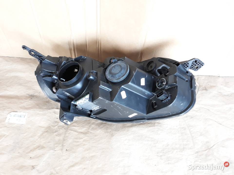 TOYOTA PROACE II LAMPA PRAWA PRZÓD PRAWY KSENON wielkopolskie Międzychód