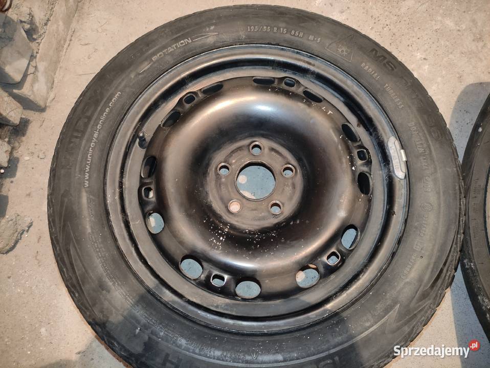 Komplet kół na felgach stalowych 19555 R15