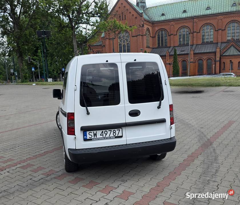 Opel Combo 16 b Cosmo osobowy super stan garażowany Combo Bytom