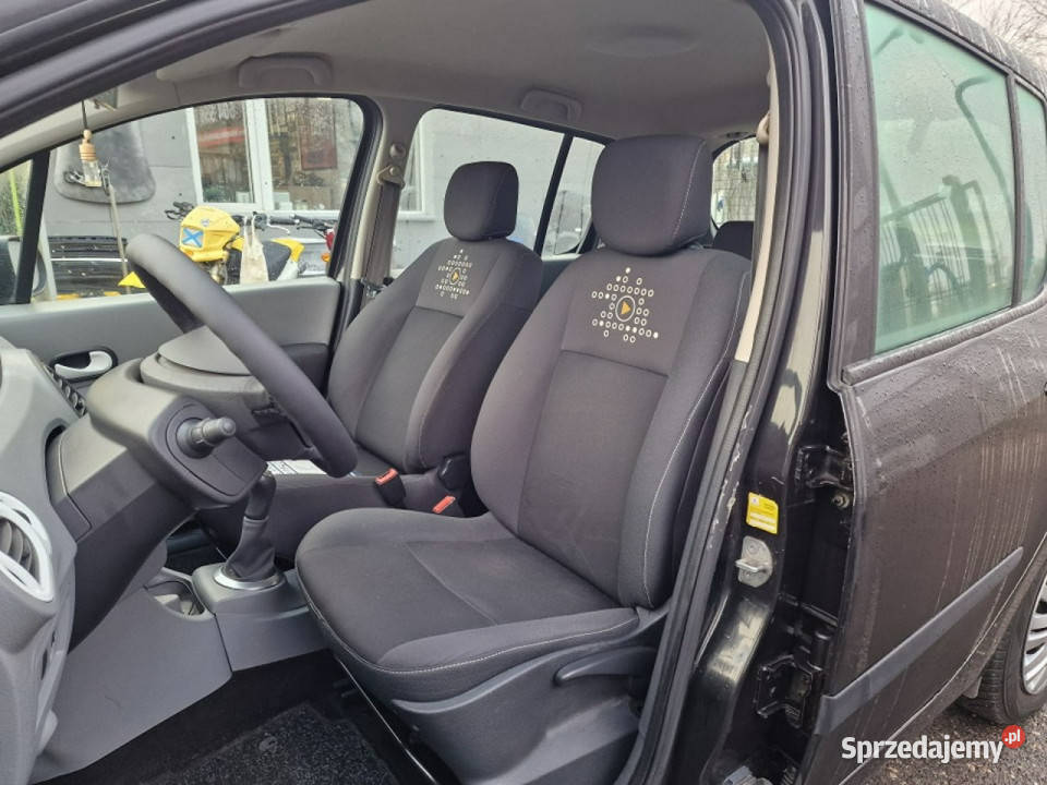 Renault Modus 12 Benzyna 75 Liftingu Rok produkcji 2012 Słupsk