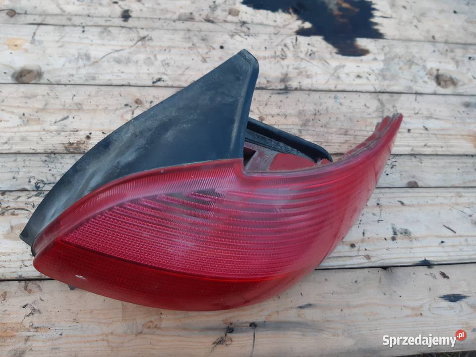 Peugeot 206 3D Lampa prawy tyl tylna prawa osobowe Lampy tylne mazowieckie Mińsk Mazowiecki