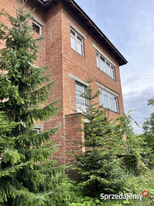 Budynek 1024m z działką 7600 m 7600m2 Sprzedaż Przesiadłów