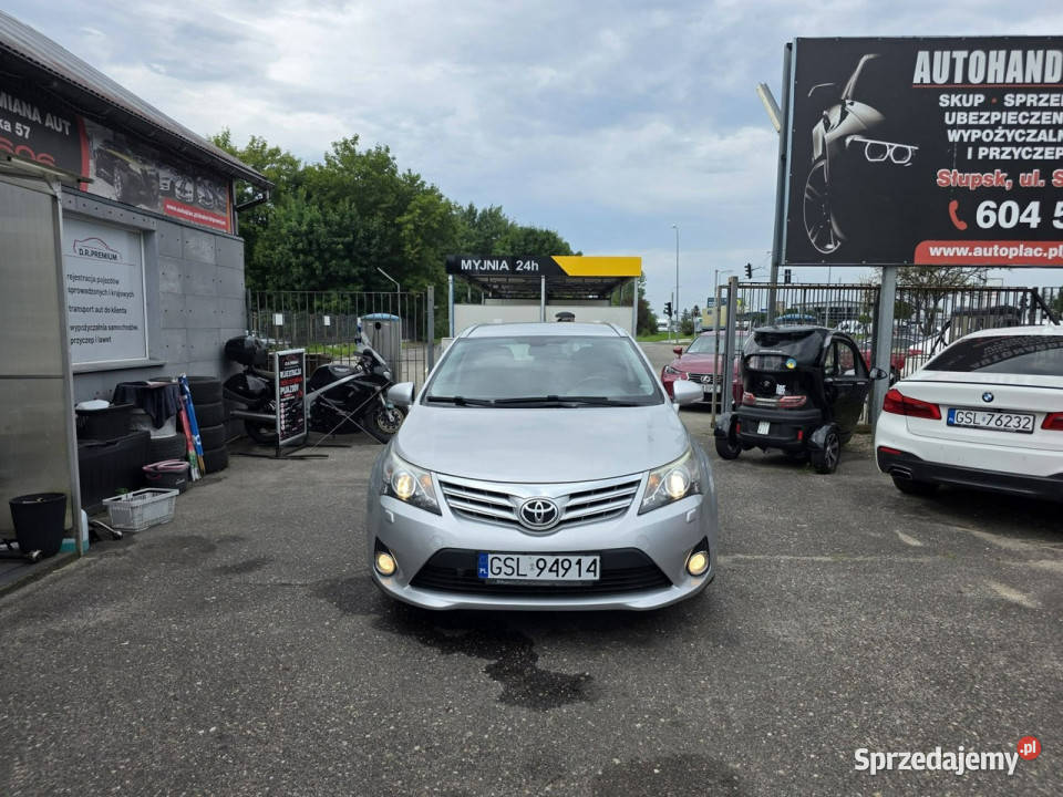 Toyota Avensis 20 Benzyna 152 Kamera Avensis Słupsk sprzedam