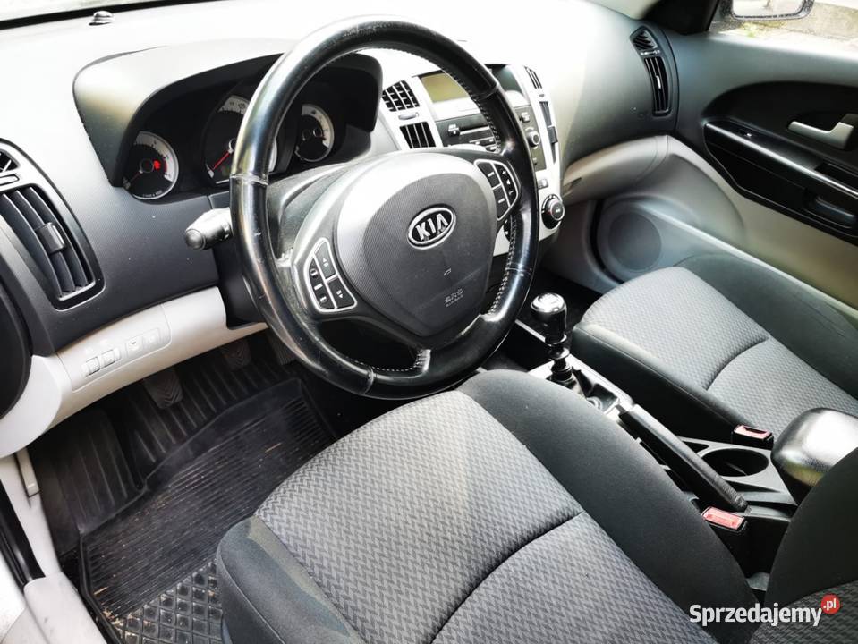 Sprzedam auto Kia ceed 2007 16 crdi Cee'd Biała Podlaska