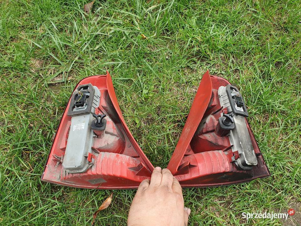 Lampa tylna prawa lewa Renault Clio II lift 01 Części samochodowe małopolskie Kraków