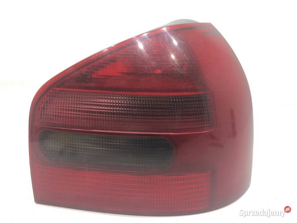 LAMPA PRAWY TYŁ AUDI A3 8L 8L0945096 Hatchback osobowe