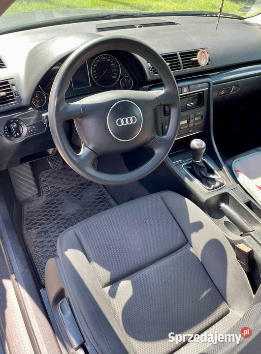 Audi a4 20 benzyna nieuszkodzony