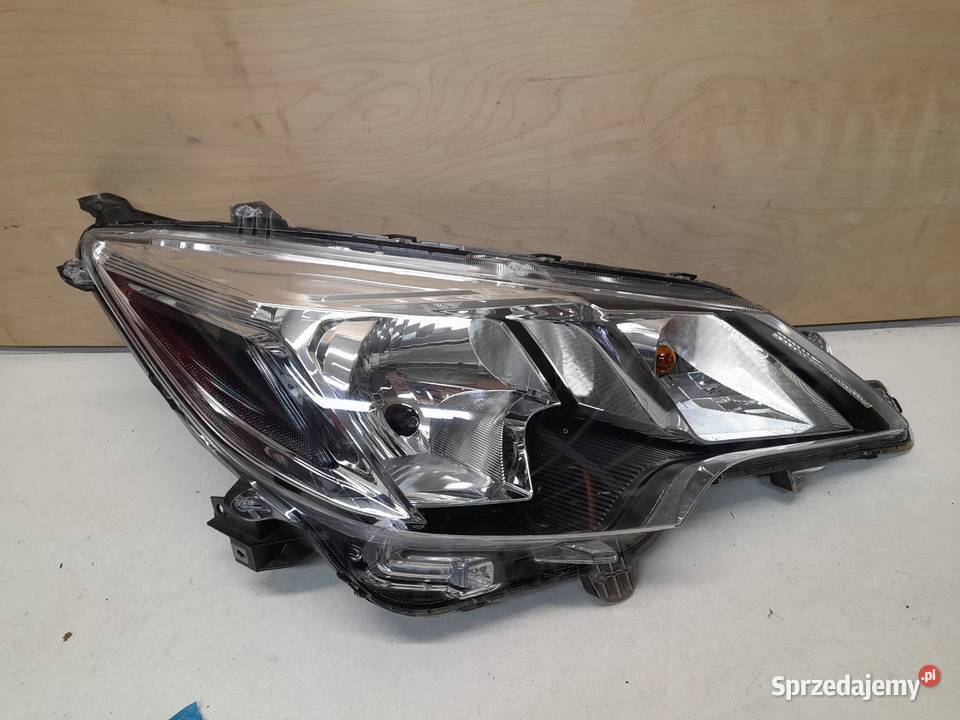 LAMPA PRZÓD PRZEDNIA PRAWA MITSUBISHI SPACE STAR Goleniów