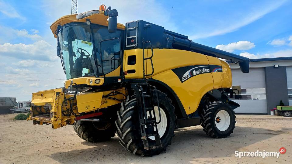 Kombajn zbożowy Holland CX 840 heder 61 m nieuszkodzony