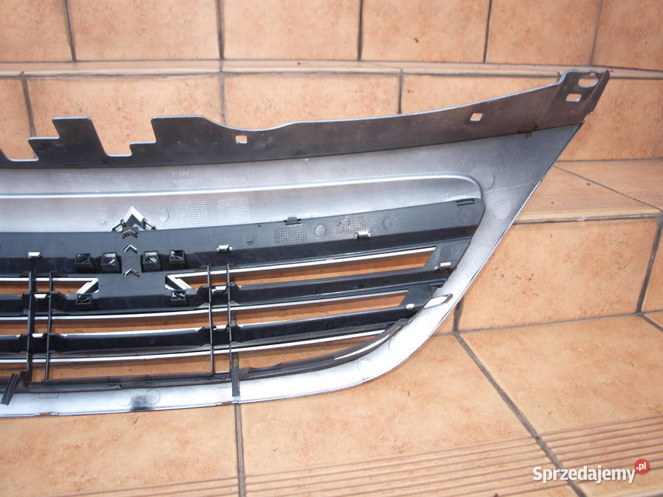 Citroen C3 grill atrapa przód 2002 2005r Kalisz