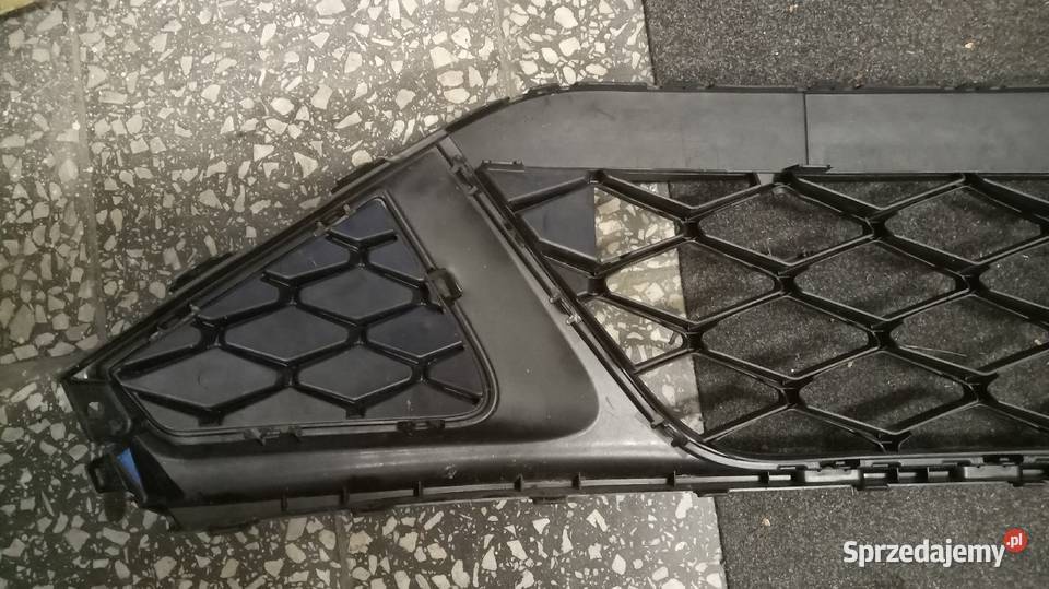 Seat Arona 6f9 2021 atrapa środkowa zderzaka Nowy Sącz sprzedam