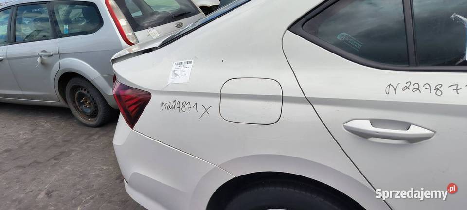 ĆWIARTKA BŁOTNIK PRAWY TYŁ SKODA OCTAVIA IV LF9E Lipno