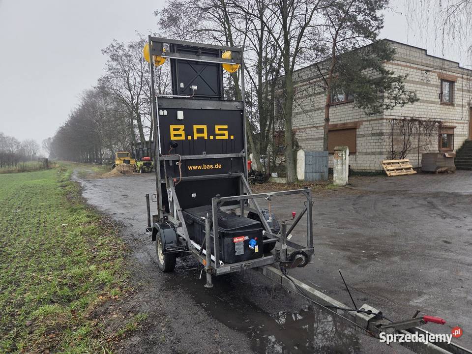 Przyczepka sygnalizacyjna Przyczepka Lwówek