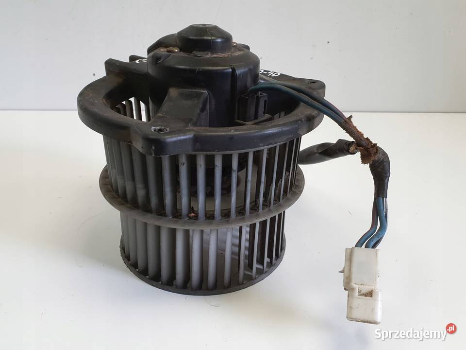 Toyota Yaris I WENTYLATOR NAWIEWU Dmuchawa lubelskie Rudka