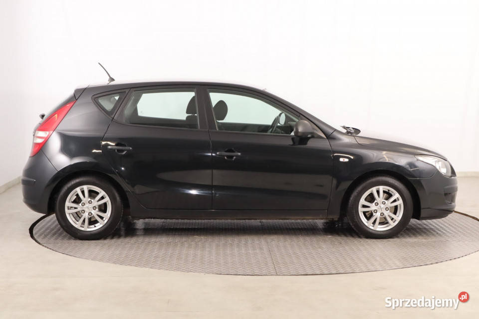 Hyundai i30 14 CVVT sprzedam