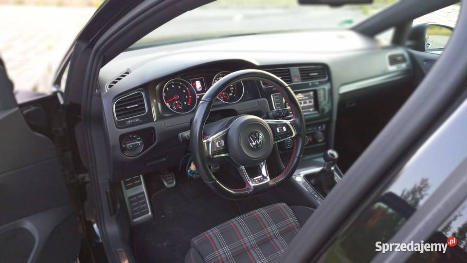 VW Golf GTI